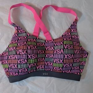 VSX Sport by Victoria's Secret sports bra size 32D